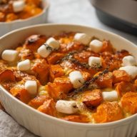 Patates douces au four avec des guimauves