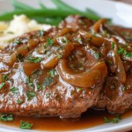 Boeuf En Sauce Avec Purée De Pommes De Terre