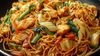 Chow Mein Au Poulet