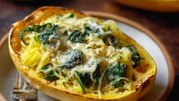 Courge Spaghetti aux Épinards et Fromage