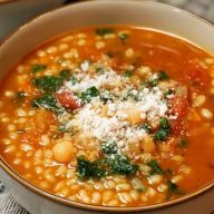 Soupe de Pastina à lItalienne