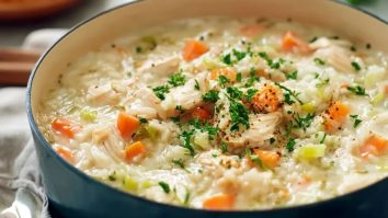 Soupe De Poulet Crémeuse Au Riz