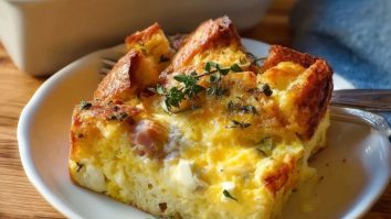 Strata Maison Aux Oeufs Et Fromage